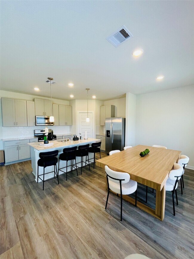 Foto del edificio - 16628 Sterling Clf St