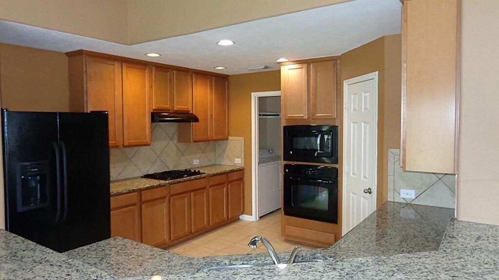 Foto del edificio - 21911 Canyonwood Park Ln