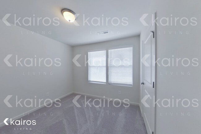 Building Photo - 105 Spencer Dr