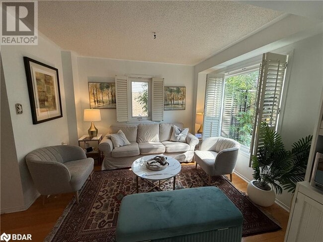 Building Photo - 2350 Grand Ravine Dr
