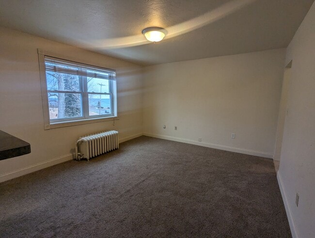 Building Photo - 5921 London Rd