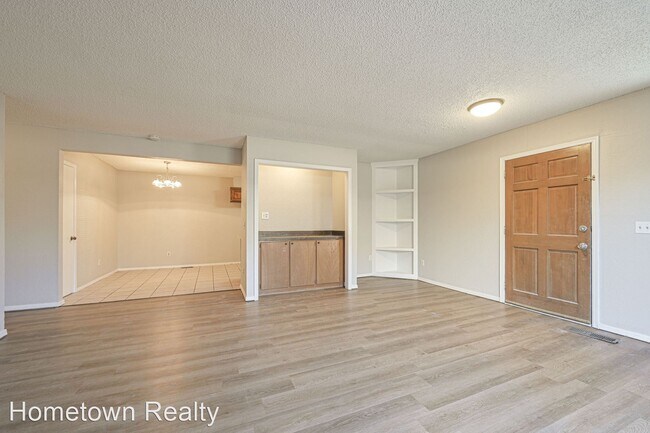 Foto del edificio - 3 br, 2 bath House - 8023 NW 80th Street