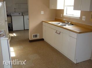 Foto del edificio - 20341 Rosedale St