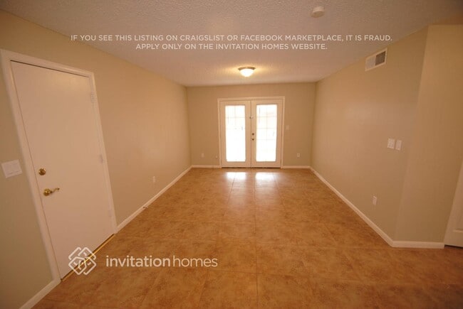 Foto del edificio - 514 E Westchester Dr