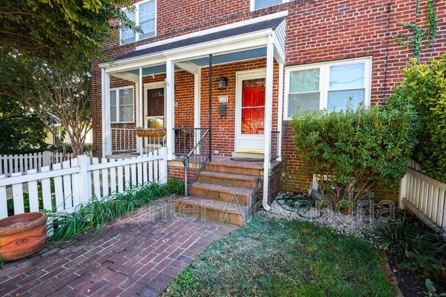 Photo - 511 E Windsor Ave Townhome