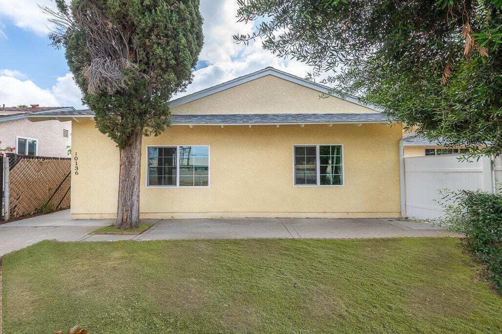 Foto principal - 10136 Forbes Ave