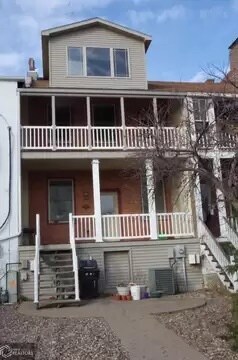 Primary Photo - 612 N Main St