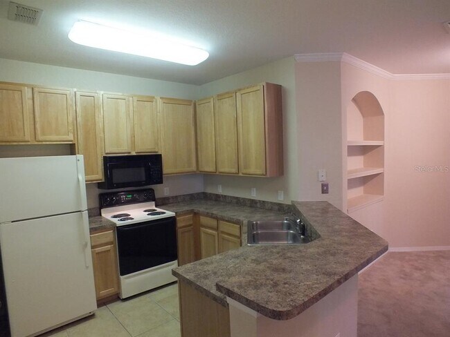 Foto del edificio - 10106 Courtney Oaks Cir