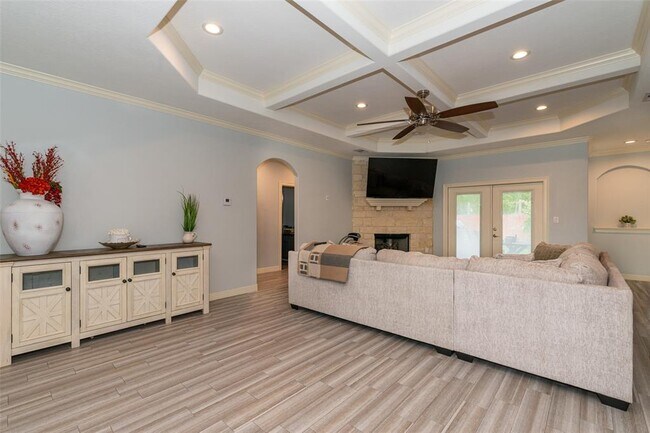 Foto del edificio - 8195 Quail Hollow Dr