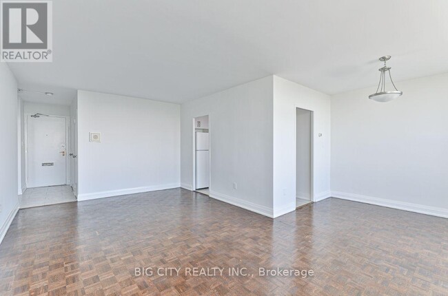 Building Photo - 50 Cambridge Ave