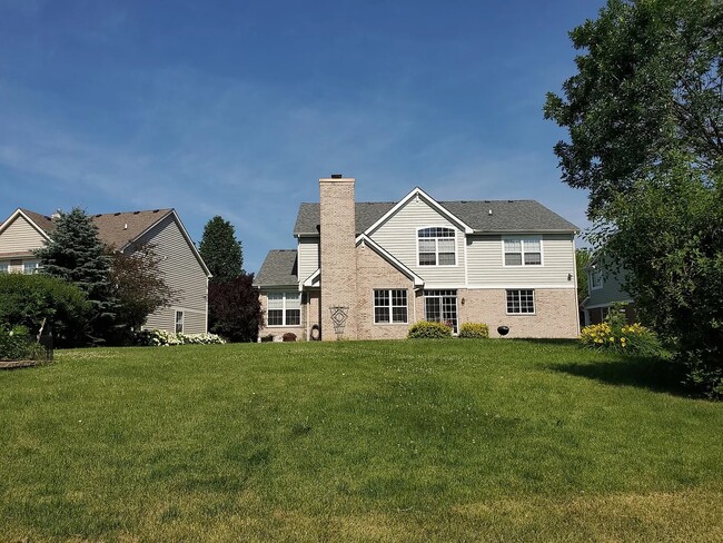 Building Photo - 2311 Hazeltime Dr