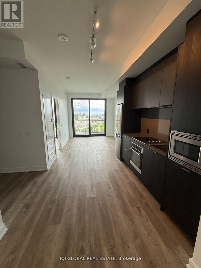 Building Photo - 3009 Novar Rd