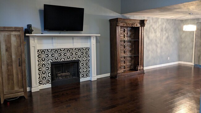 Foto del edificio - 3 Bedroom Home in Kalamazoo