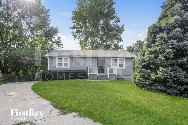 Building Photo - 717 NE Westwind Dr