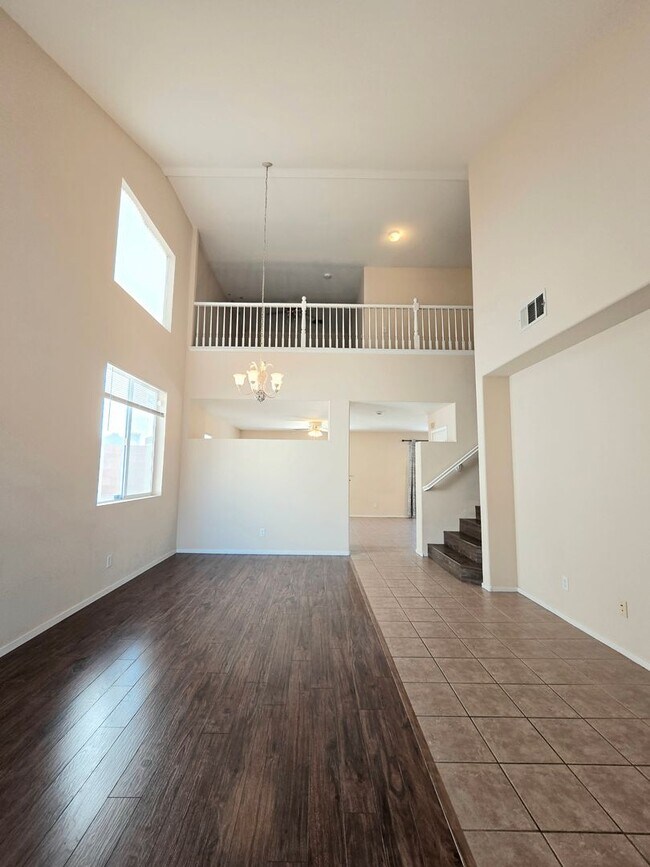 Foto del edificio - 3 Bed + Loft | 2.5 Bath | 1,946 SF