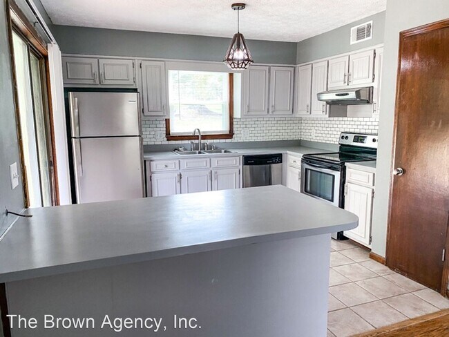 Building Photo - 3 br, 2.5 bath House - 3200 Northgate Drive