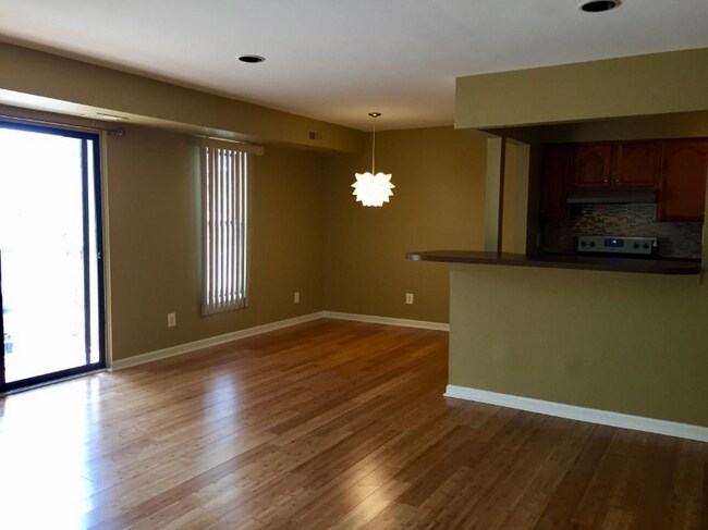 Foto del edificio - 30445 W 14 Mile Rd
