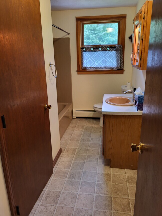 Bathroom - 12 Apple Orchard Dr