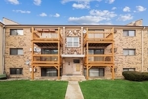 Building Photo - 5117 N East River Rd