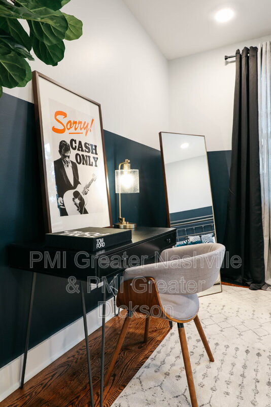 Foto del edificio - 11 N Hill St