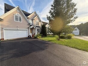 Building Photo - 9301 Olde Mill Pond Dr