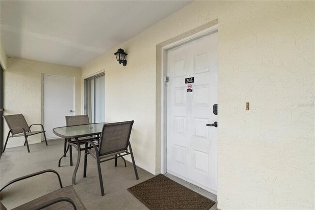 Building Photo - 1531 Placida Rd