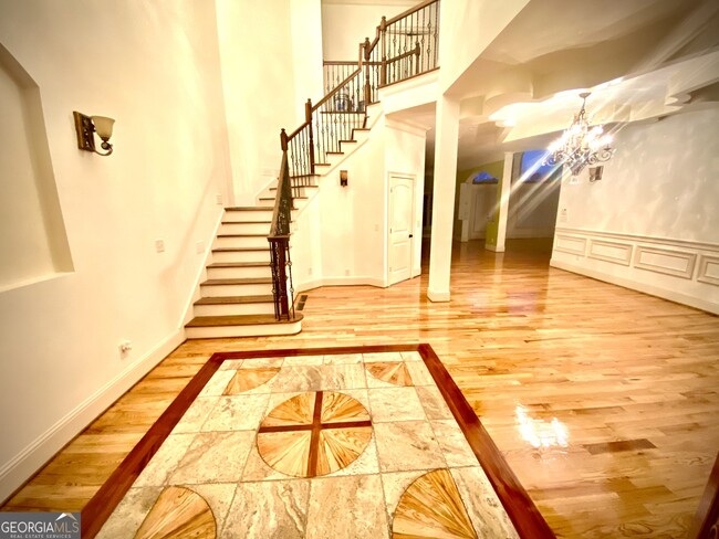 Building Photo - 3583 Galdway Dr