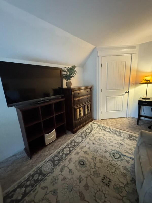 Foto del edificio - 433 8th Ave W