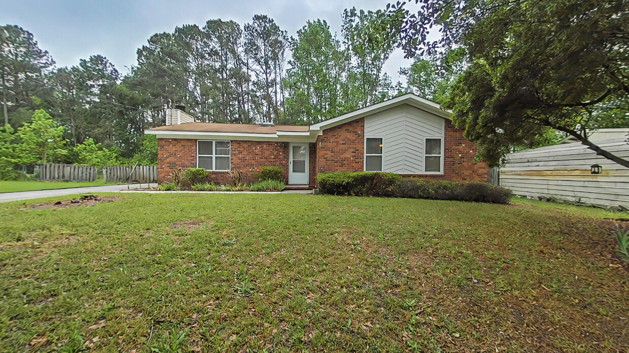 Foto principal - 344 Park Way Ct E