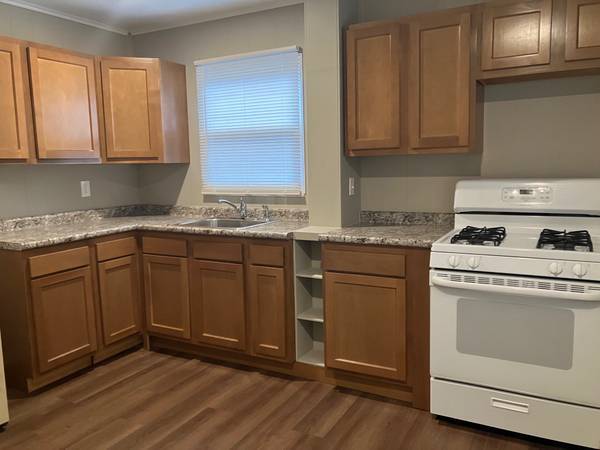 Building Photo - 2527 Sarvis Ct