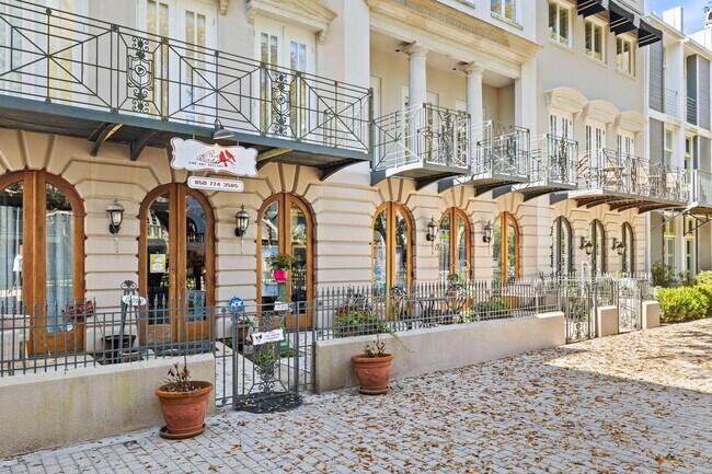 Foto del edificio - 202 W Ruskin Pl