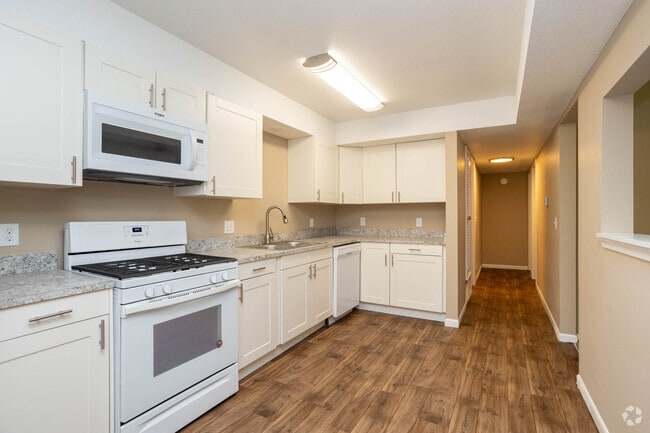 Interior Photo - Villa Vinee Apartments