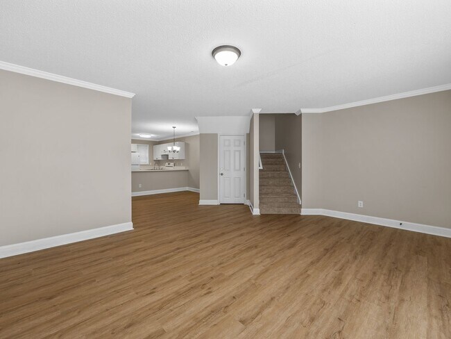 Foto del edificio - Newly Renovated 2BR, 2.5 BA in Greer SC