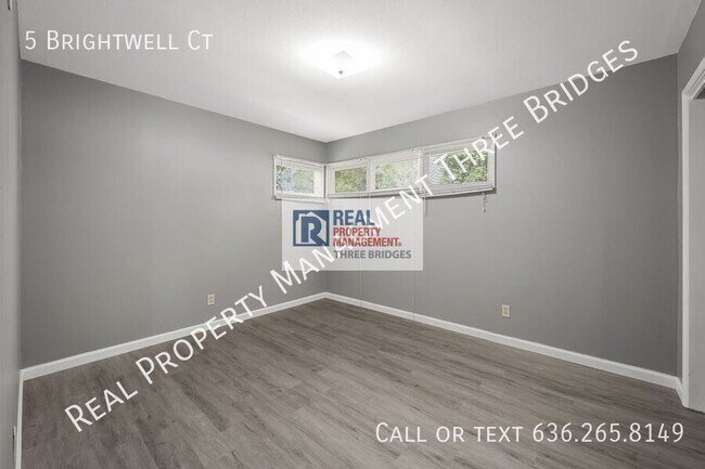 Foto del edificio - 5 Brightwell Ct