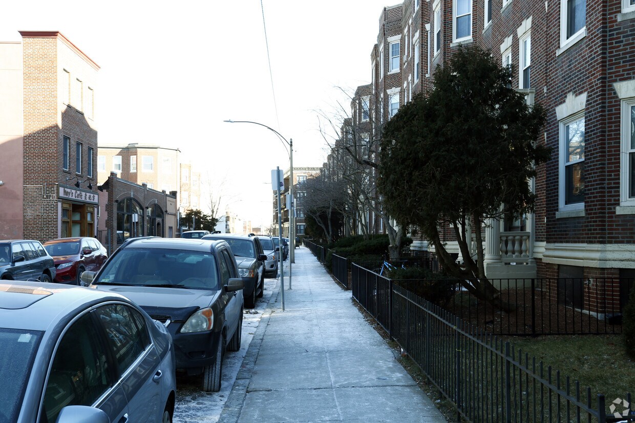 Glenville ¡Avenue Apartaments - Glenville Avenue Apartments