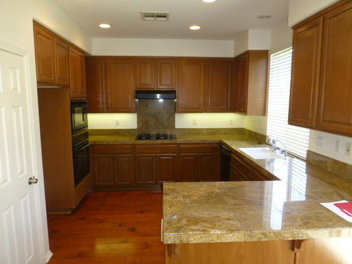 Foto del edificio - 4 Bedroom Home for Rent in Valencia's Cree...