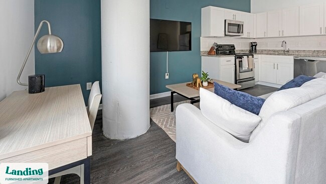 Building Photo - 222 E Saratoga St