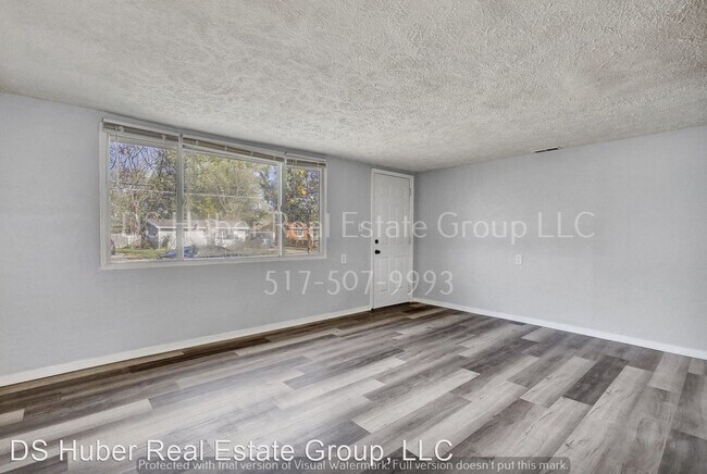 Building Photo - 3 br, 1 bath House - 2407 Fielding Dr