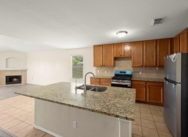 Foto del edificio - 21618 Borah Peak Way