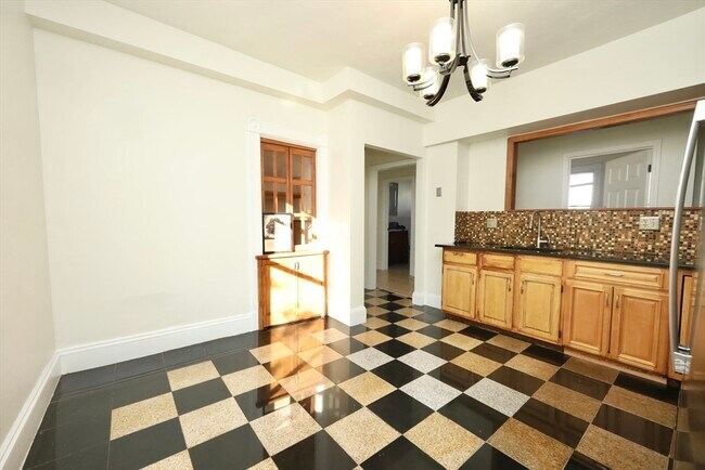 Foto del edificio - 488 Pleasant St