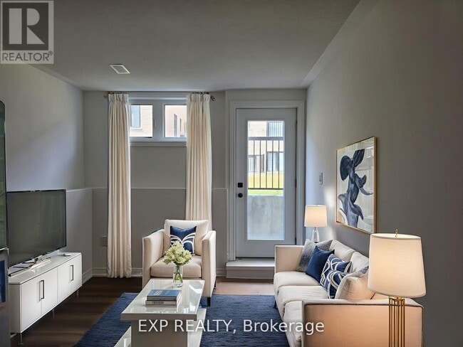 Building Photo - 64 Singhampton Rd