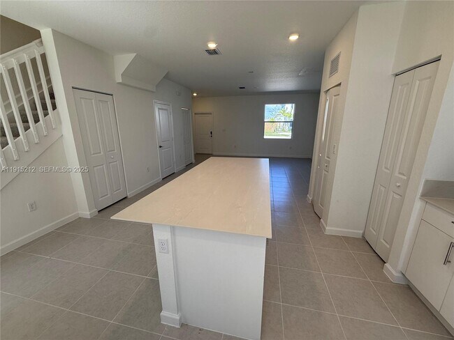 Foto del edificio - 1111 SE 2nd St