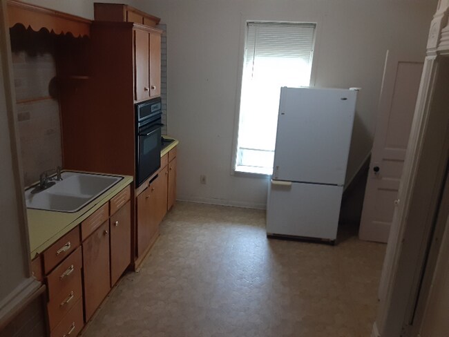 Foto del edificio - 218 W Ashley St