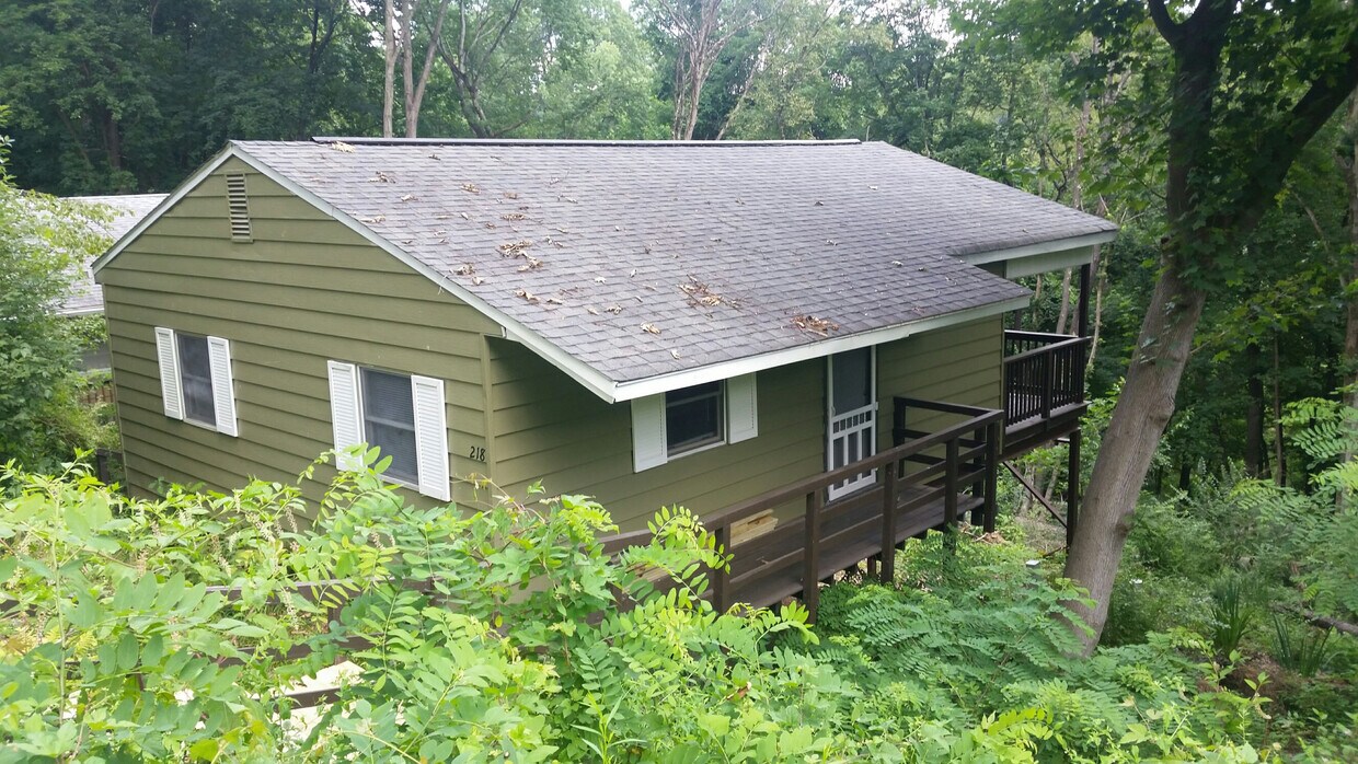 218 Chateau Ln, Butler, PA 16001 House Rental in Butler, PA