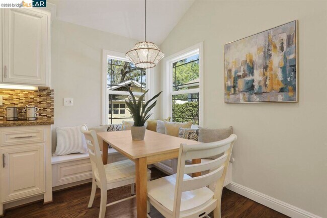 Foto del edificio - 3484 Moraga Blvd