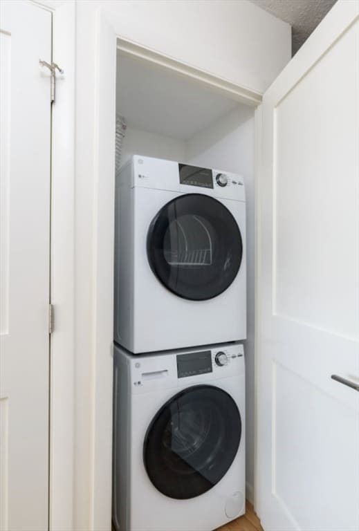 Building Photo - 27 Parker Hill Ave