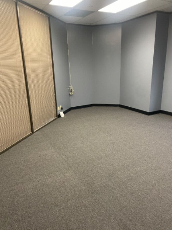 Foto del edificio - 550 Greens Pkwy