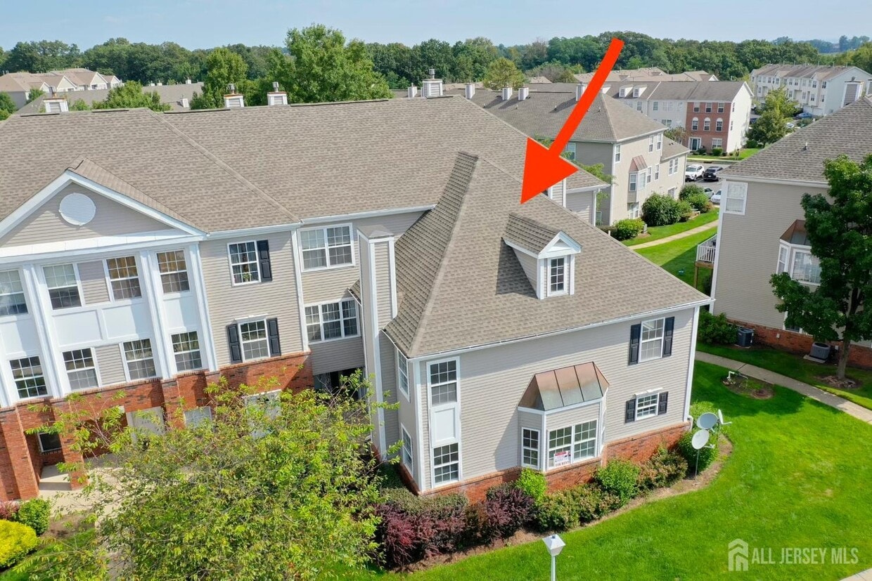 Primary Photo - 2405 Timber Ridge Ct