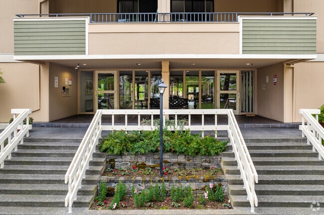 Entrada - The Highlander