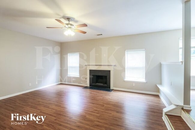 Building Photo - 1436 Wilson Manor Circle Southeast